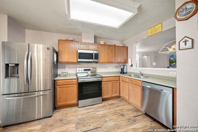 Image 10 of 29 For 10116 Del Lago Ct