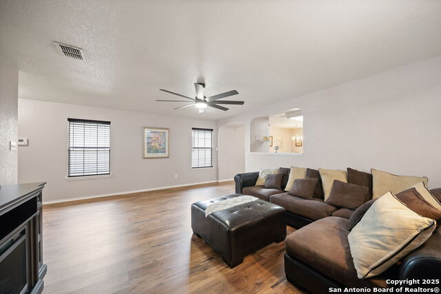 Image 7 of 29 For 10116 Del Lago Ct