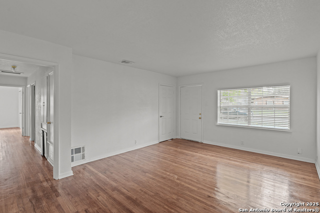 Image 7 of 24 For 147 Marlena Dr