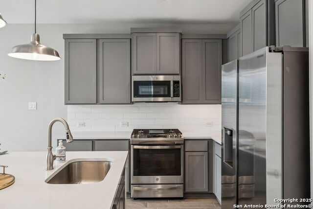 Image 22 of 56 For 1511 Sandalwood Ln #10 E
