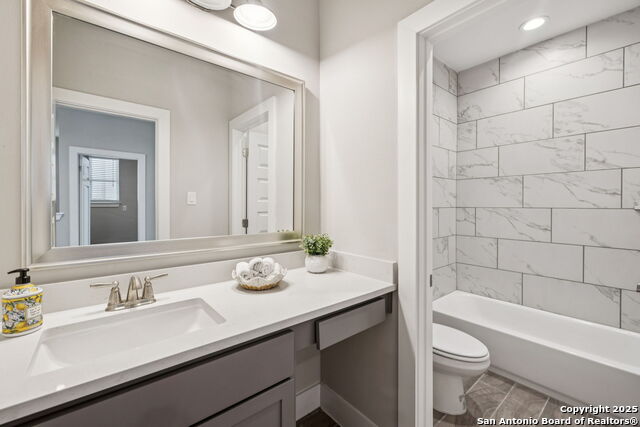 Image 36 of 56 For 1511 Sandalwood Ln #10 E