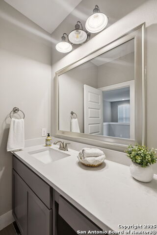 Image 38 of 56 For 1511 Sandalwood Ln #10 E