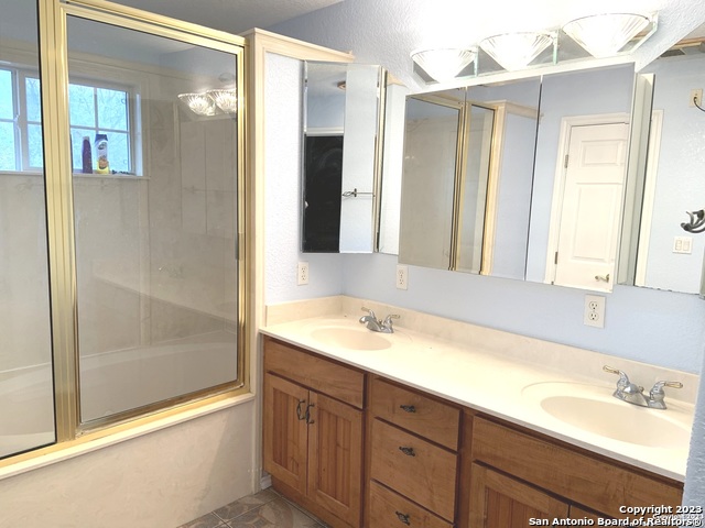 Listing photo id 20 for 930 County Road 2720