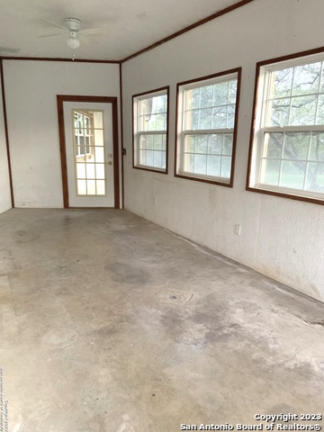 Listing photo id 27 for 930 County Road 2720