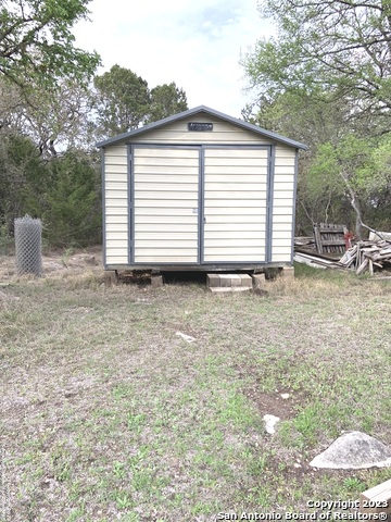 Listing photo id 29 for 930 County Road 2720