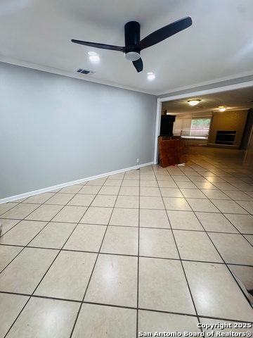 Image 5 of 21 For 335 Pinewood Lane