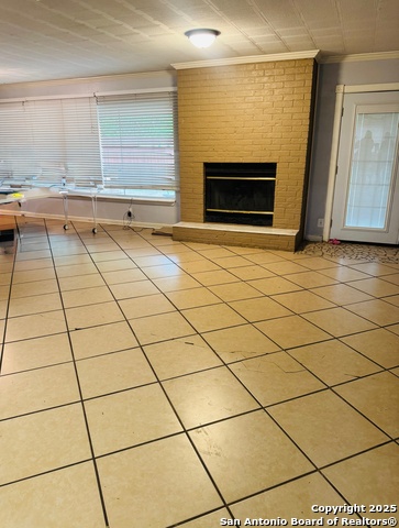 Image 6 of 21 For 335 Pinewood Lane