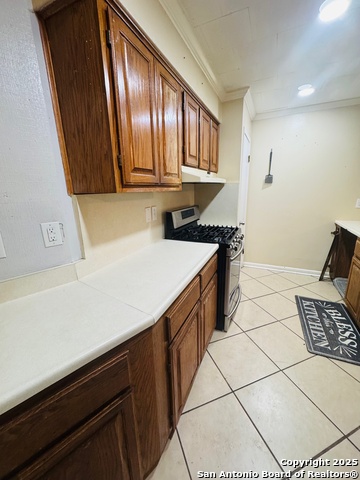 Image 9 of 21 For 335 Pinewood Lane