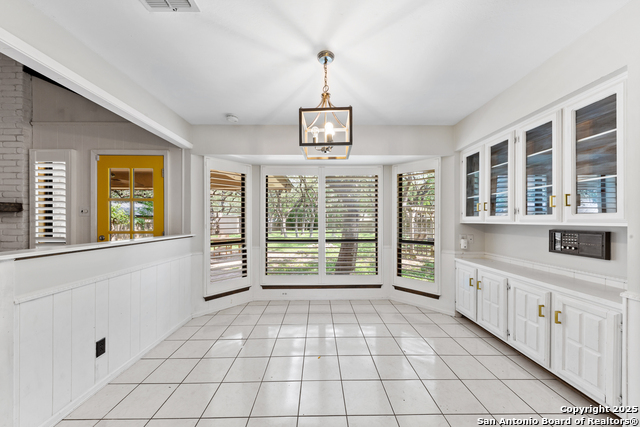 Image 20 of 45 For 802 Sherman Oak