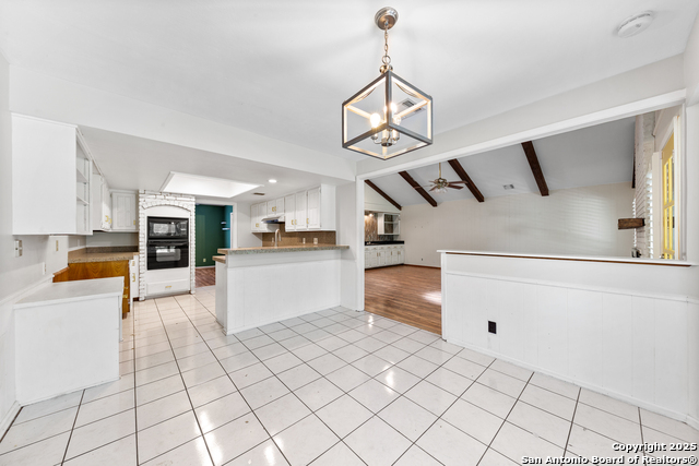 Image 22 of 45 For 802 Sherman Oak
