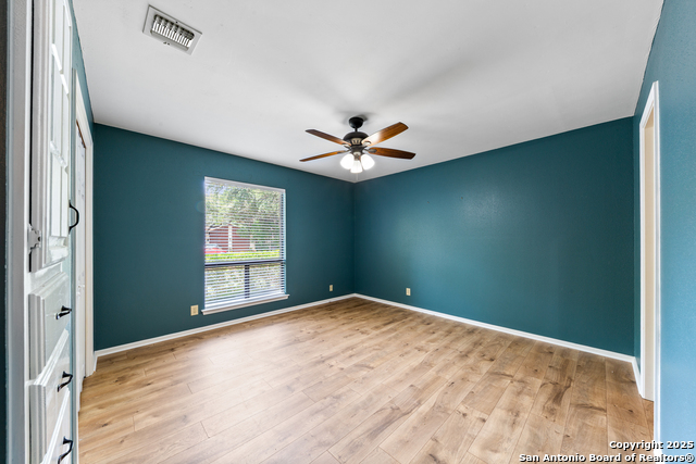 Image 30 of 45 For 802 Sherman Oak