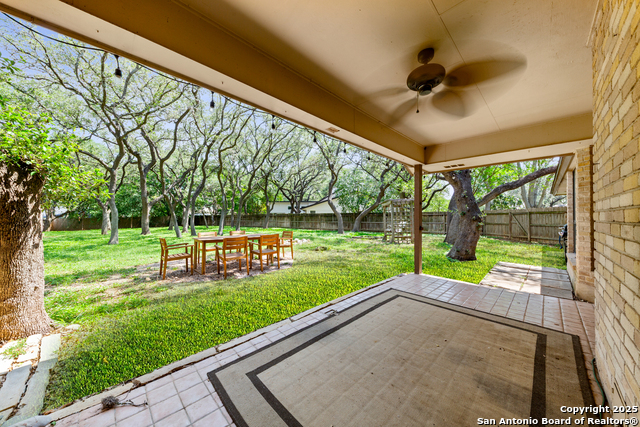 Image 39 of 45 For 802 Sherman Oak