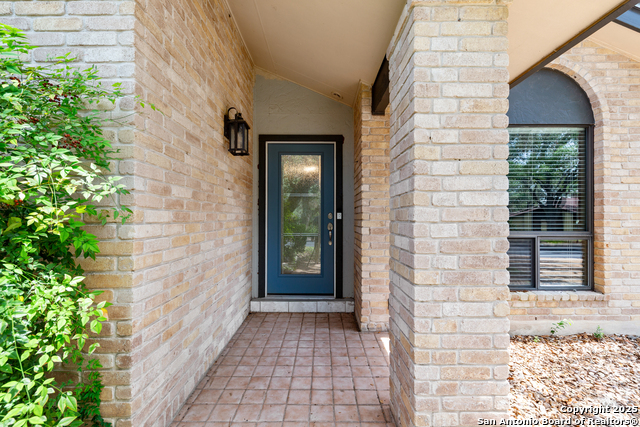 Image 4 of 45 For 802 Sherman Oak