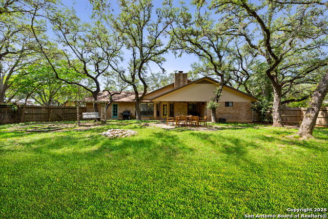 Image 41 of 45 For 802 Sherman Oak