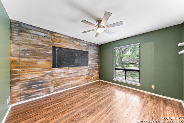Image 9 of 45 For 802 Sherman Oak