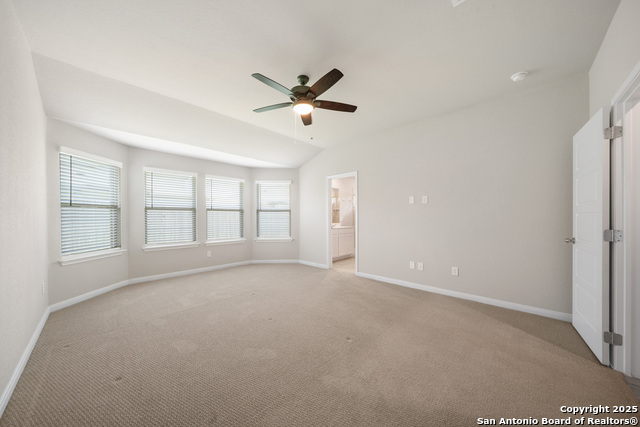 Listing photo id 18 for 1220 Ella