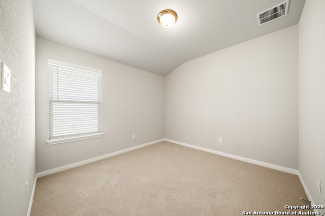 Listing photo id 22 for 1220 Ella