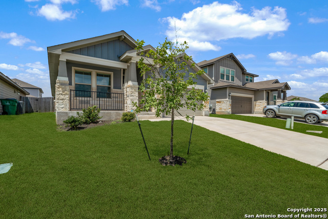 Listing photo id 1 for 1220 Ella