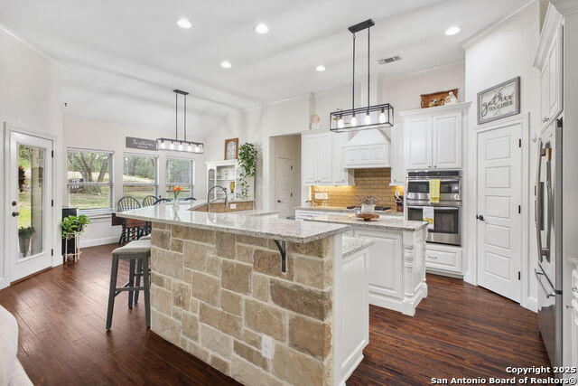 Image 15 of 49 For 2386 Wildridge Terrace