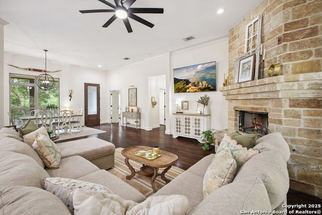 Image 6 of 49 For 2386 Wildridge Terrace