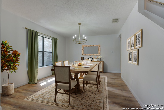 Listing photo id 0 for 13723 Wondering Oak