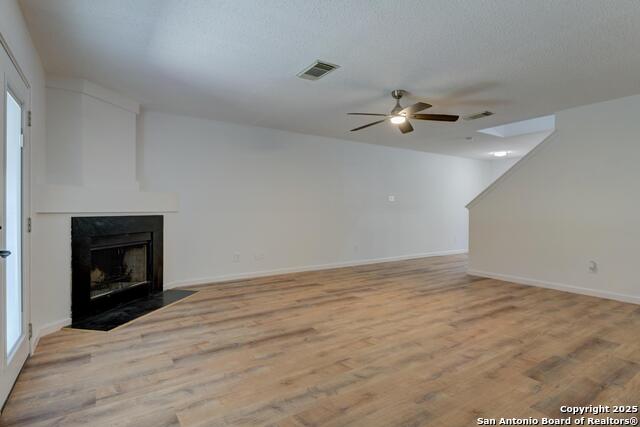 Listing photo id 19 for 13723 Wondering Oak
