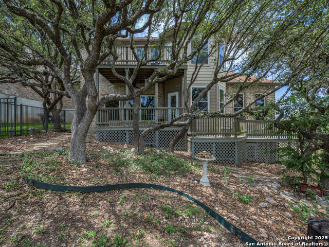 Image 25 of 29 For 815 Highland Knl