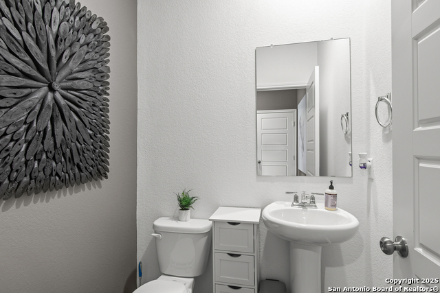 Image 26 of 29 For 8227 Hamrick Circle