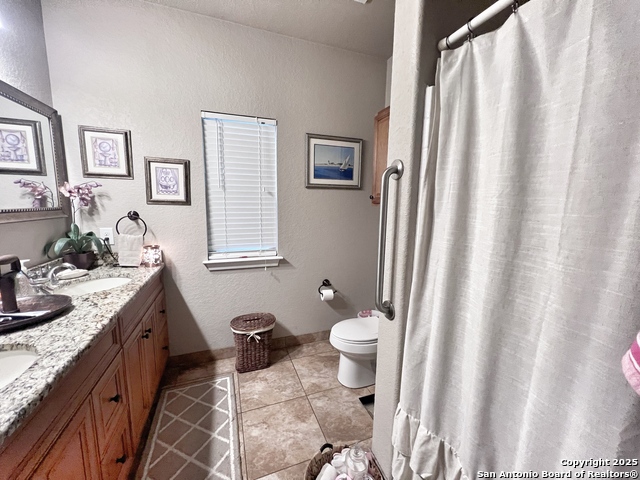 Image 12 of 23 For 102 Boeck St
