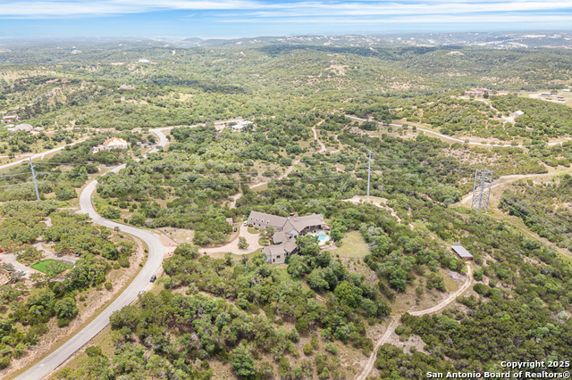 Listing photo id 17 for 52 Thunder Ridge