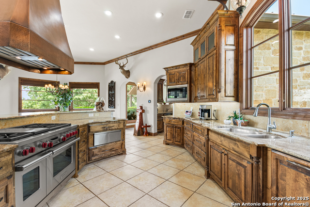 Listing photo id 41 for 52 Thunder Ridge
