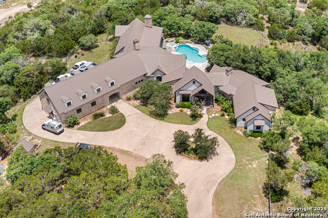 Listing photo id 4 for 52 Thunder Ridge