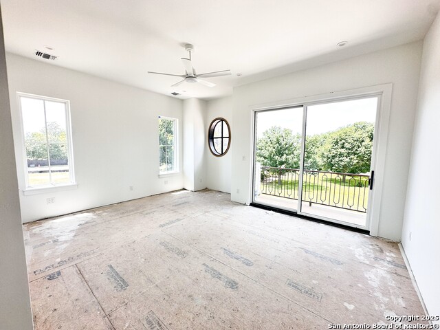 Image 14 of 30 For 508 Lake Street