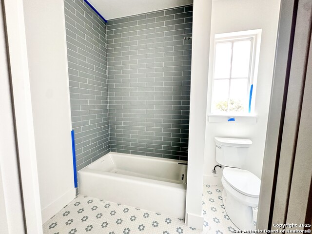 Image 19 of 30 For 508 Lake Street