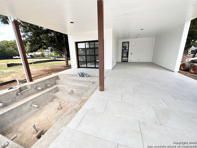 Image 26 of 30 For 508 Lake Street