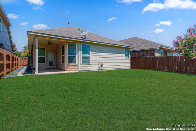 Listing photo id 42 for 8226 Taft Creek