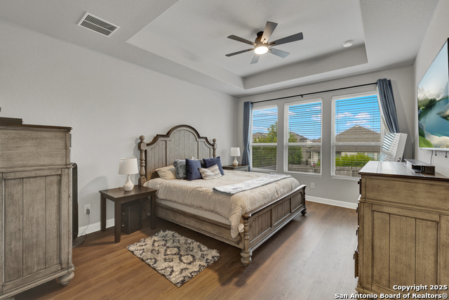 Image 22 of 46 For 907 Highland-vista