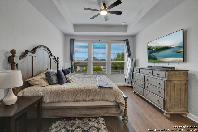 Image 23 of 46 For 907 Highland-vista