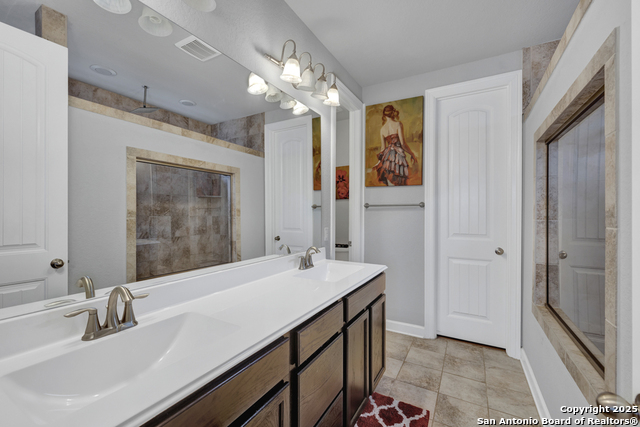 Image 24 of 46 For 907 Highland-vista
