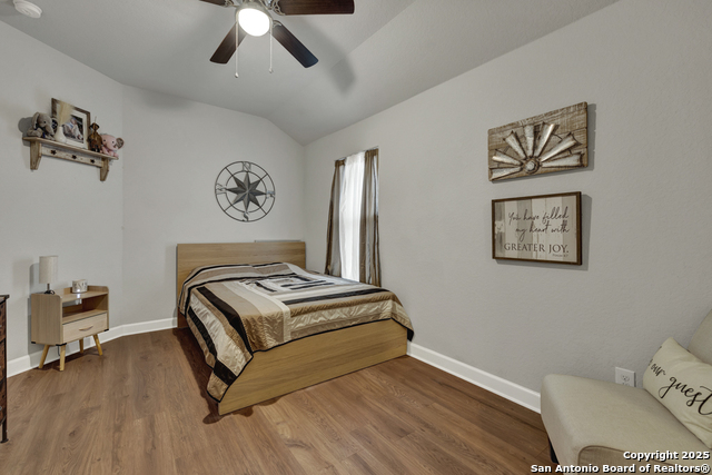 Image 37 of 46 For 907 Highland-vista