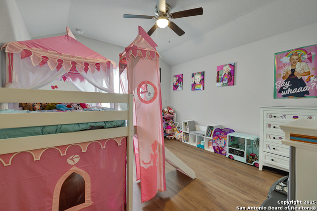Image 38 of 46 For 907 Highland-vista