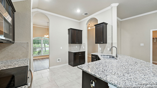 Image 11 of 35 For 2339 Jeffrey Ln