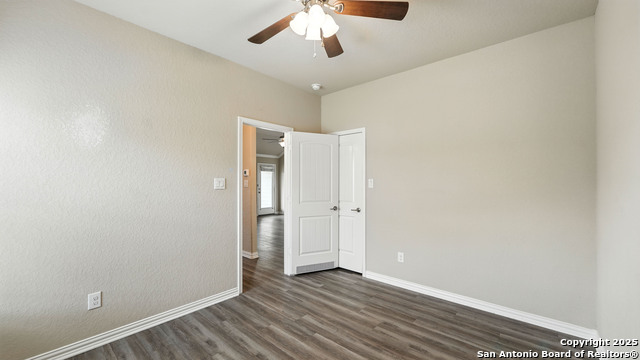 Image 28 of 35 For 2339 Jeffrey Ln