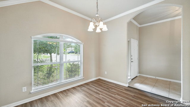 Image 3 of 35 For 2339 Jeffrey Ln