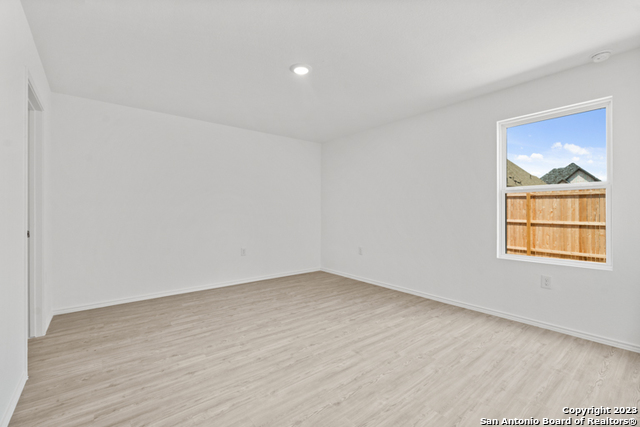 Image 12 of 20 For 10231 Asta Trail