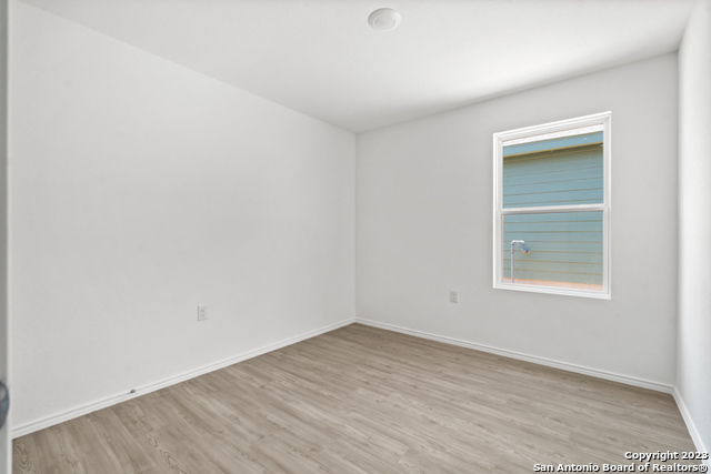 Image 15 of 20 For 10231 Asta Trail