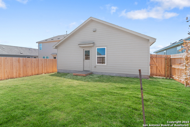 Image 18 of 20 For 10231 Asta Trail