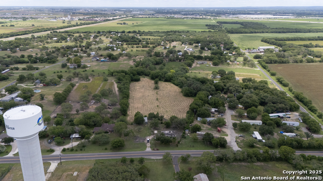 Image 10 of 28 For 901 Fm 1620  