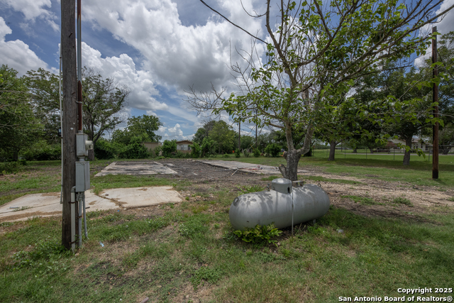 Image 28 of 28 For 901 Fm 1620  