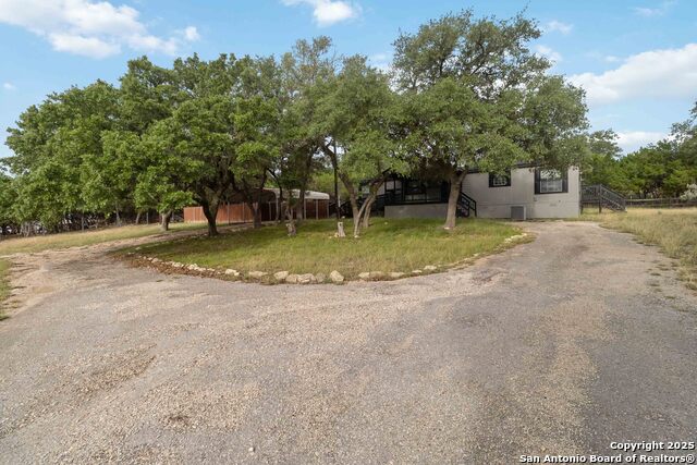 Listing photo id 0 for 279 Ute